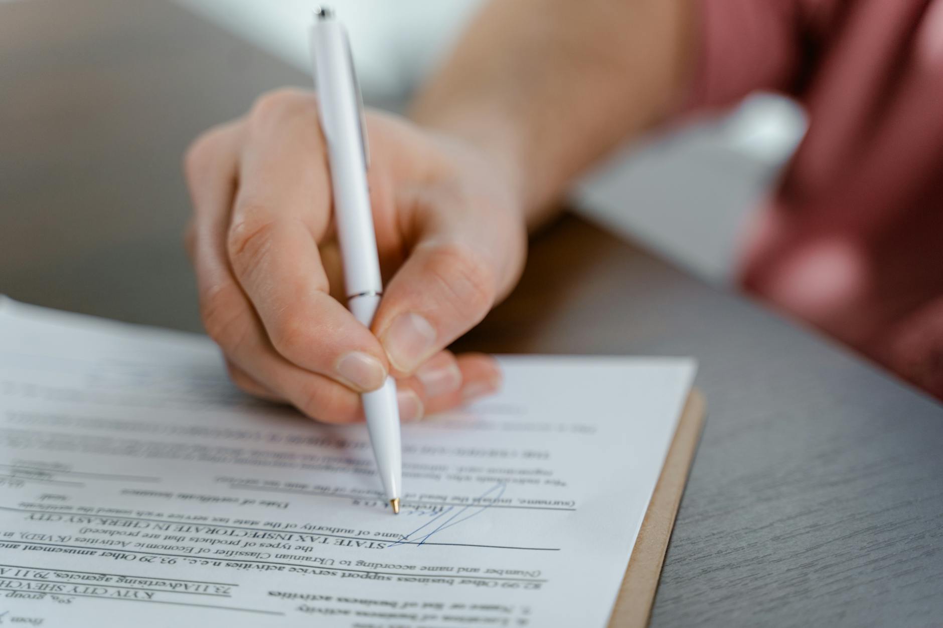 Finding and Obtaining Commercial Licenses