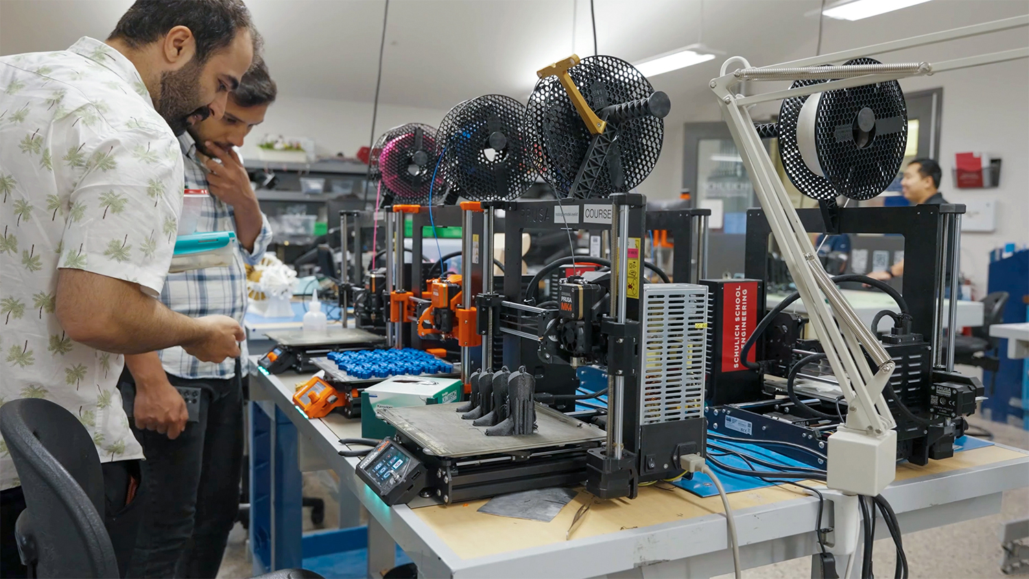 Scaling Up: Managing Multiple 3D Printers for Business Growth